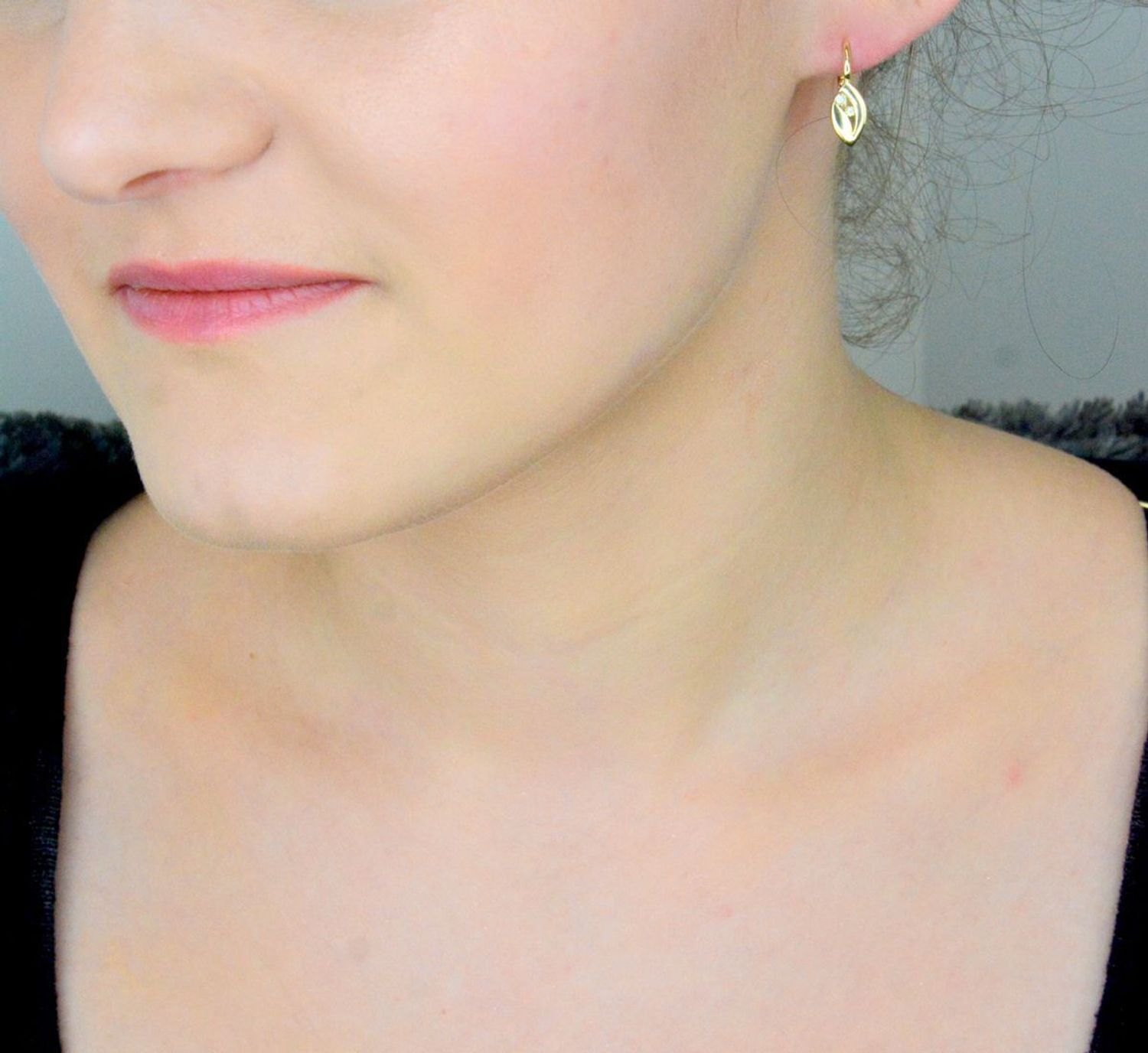 Złote kolczyki damskie 375 klasyczne z cyrkoniami KL 8820 375 (3).jpg